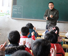 Li Zhong Hua at Tong Xin School in Beijing (2013)
